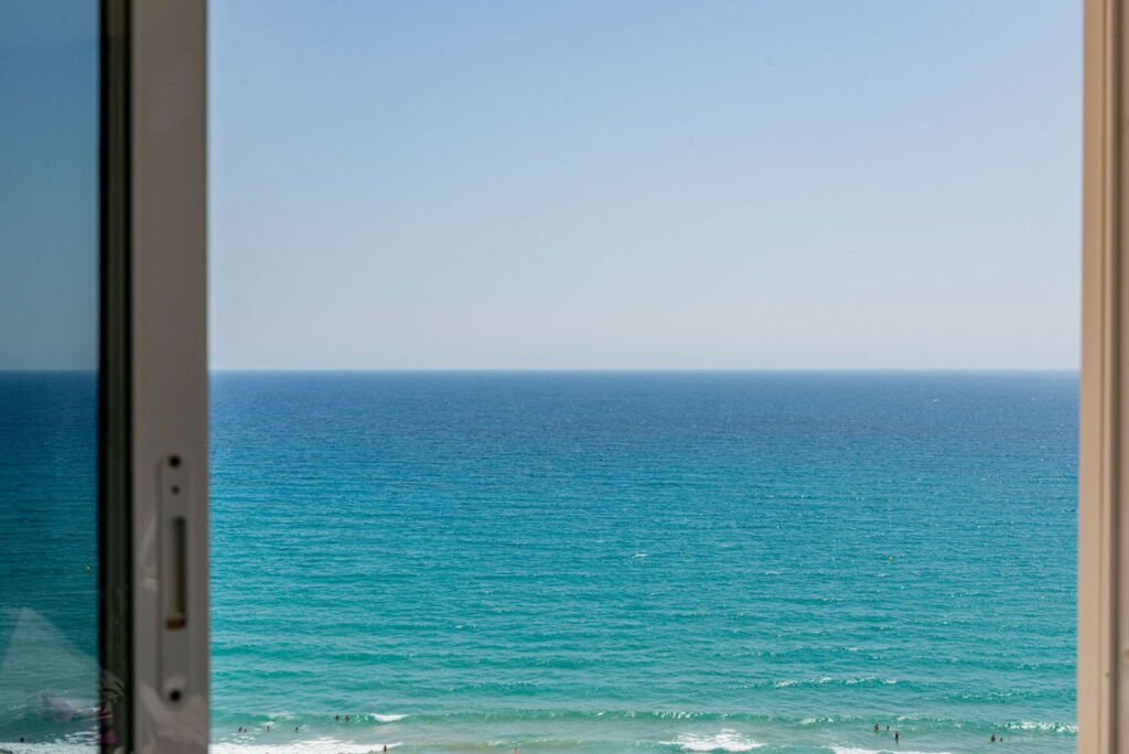 Middle Floor Apartment El Campello Alicante - image 7