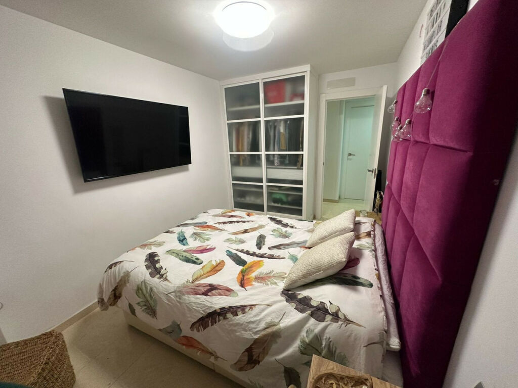 Middle Floor Apartment Nueva Andalucía Málaga - image 5