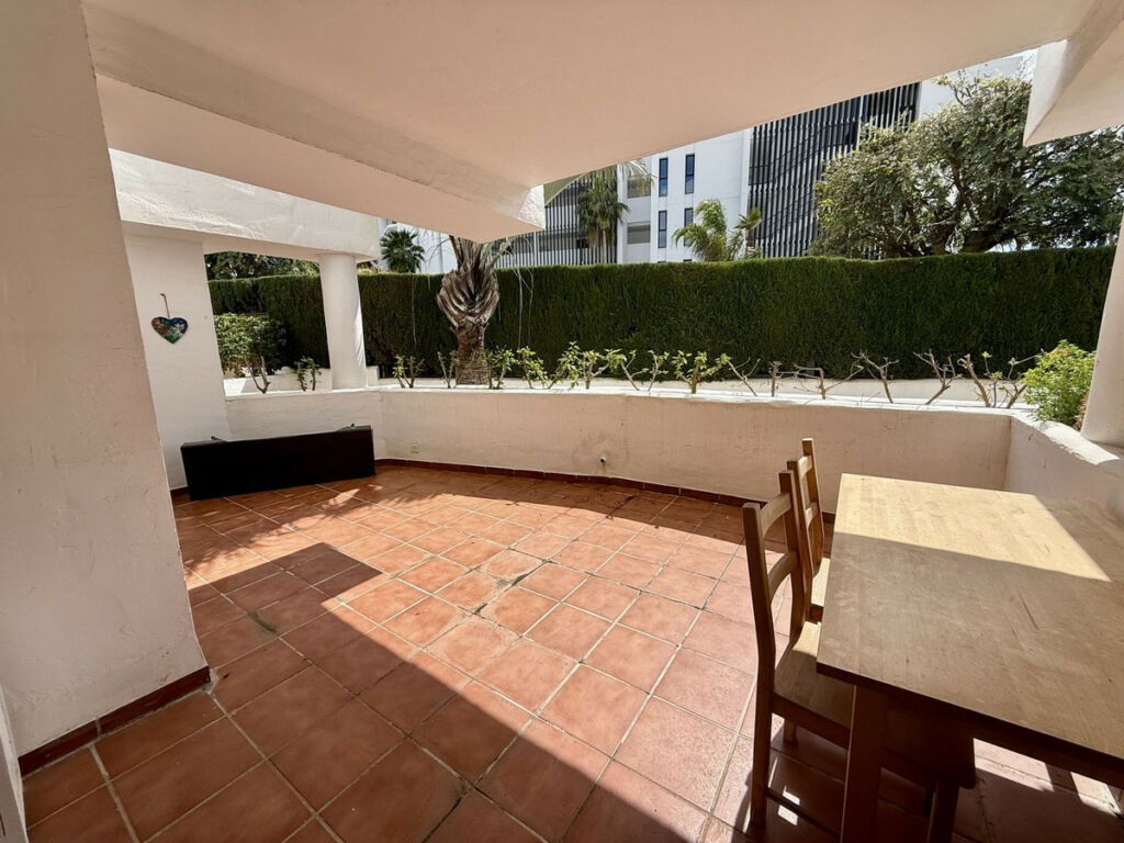 Ground Floor Apartment Cancelada Málaga - image 5