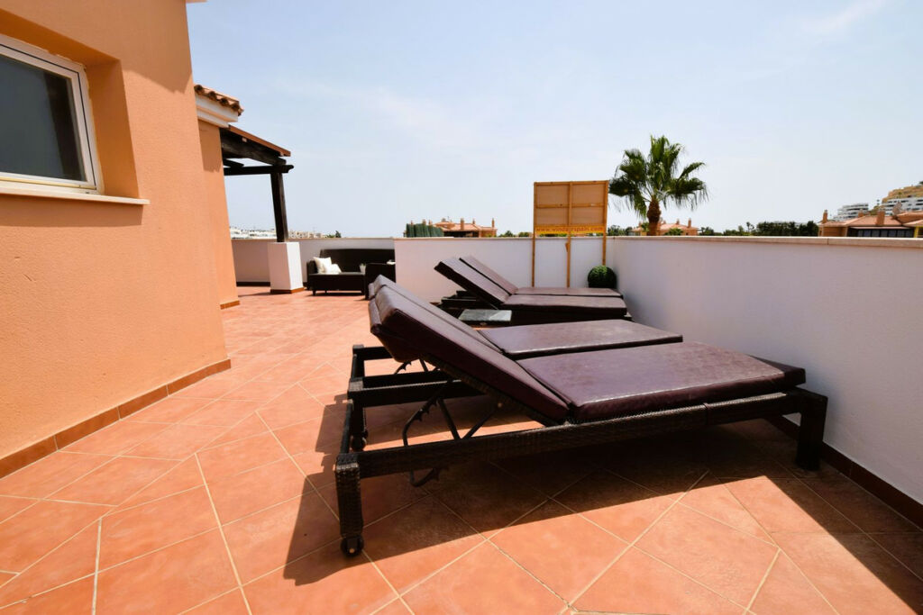 Penthouse La Cala de Mijas Málaga - image 5