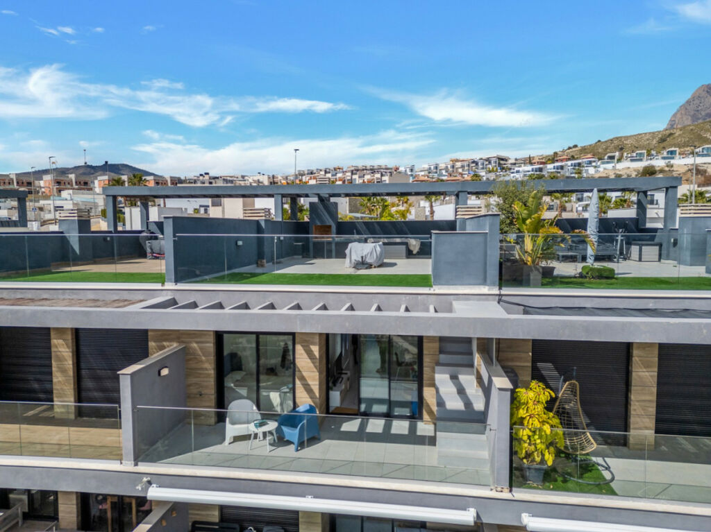 Penthouse Duplex Finestrat Alicante - image 5