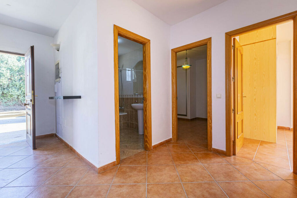 Detached Villa Mijas Málaga - image 5