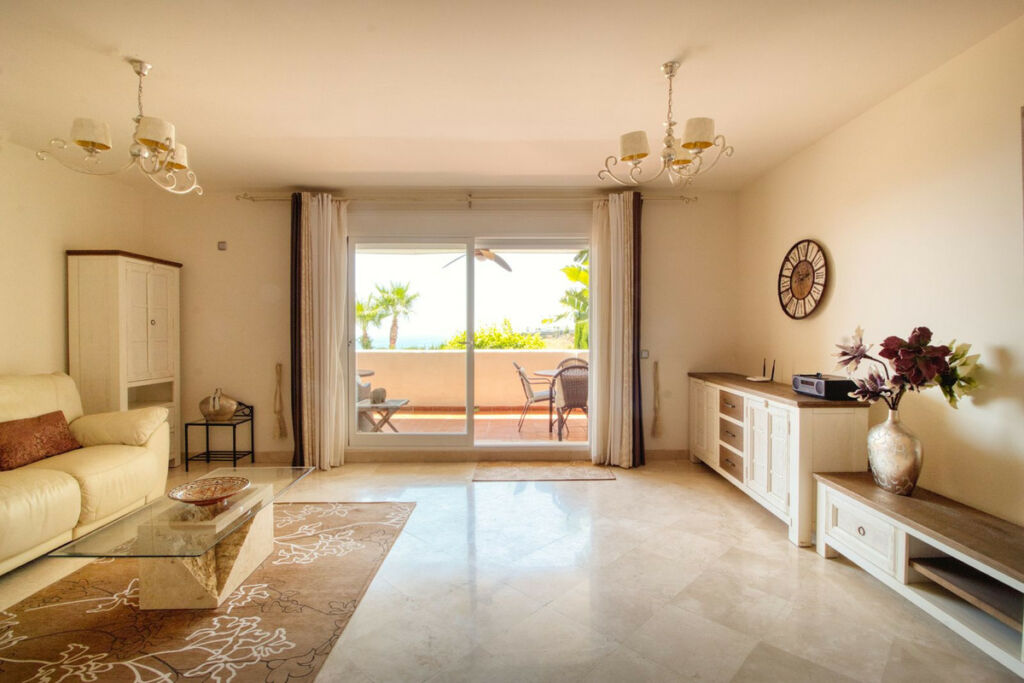 Townhouse Manilva Málaga - image 5