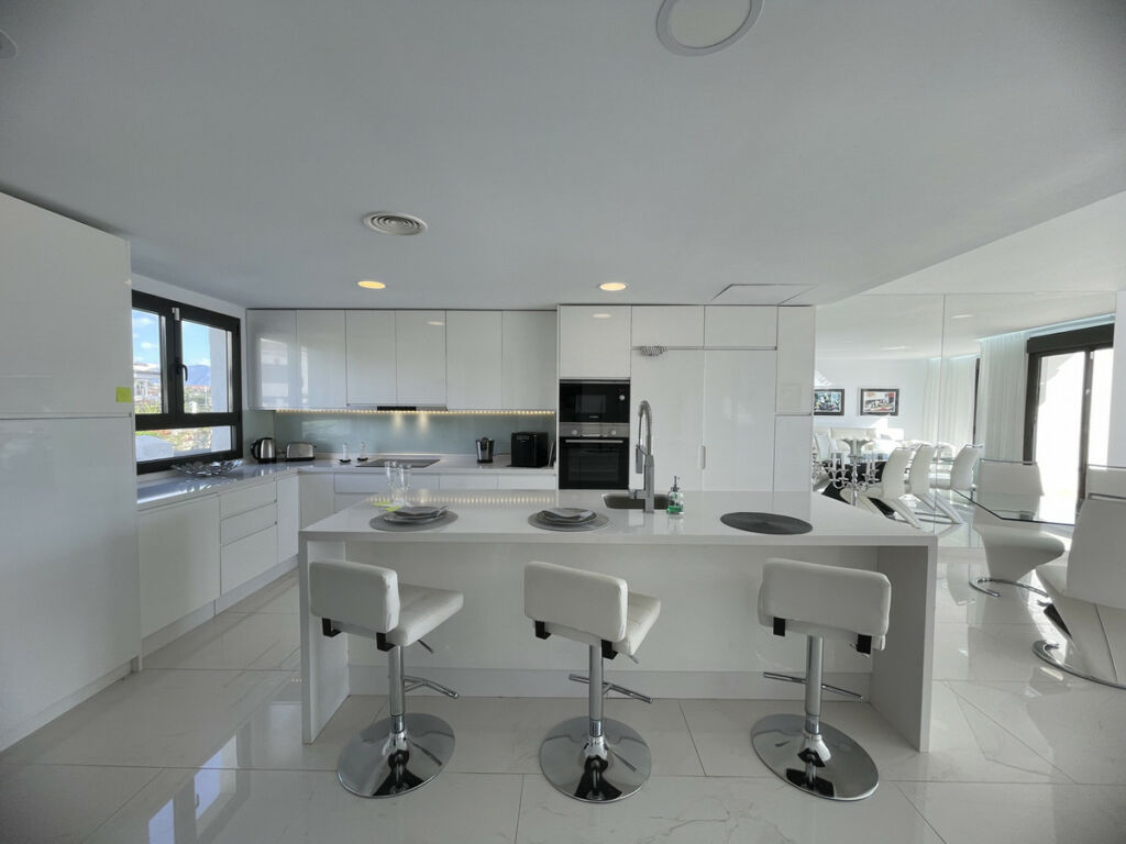 Townhouse Selwo Málaga - image 5