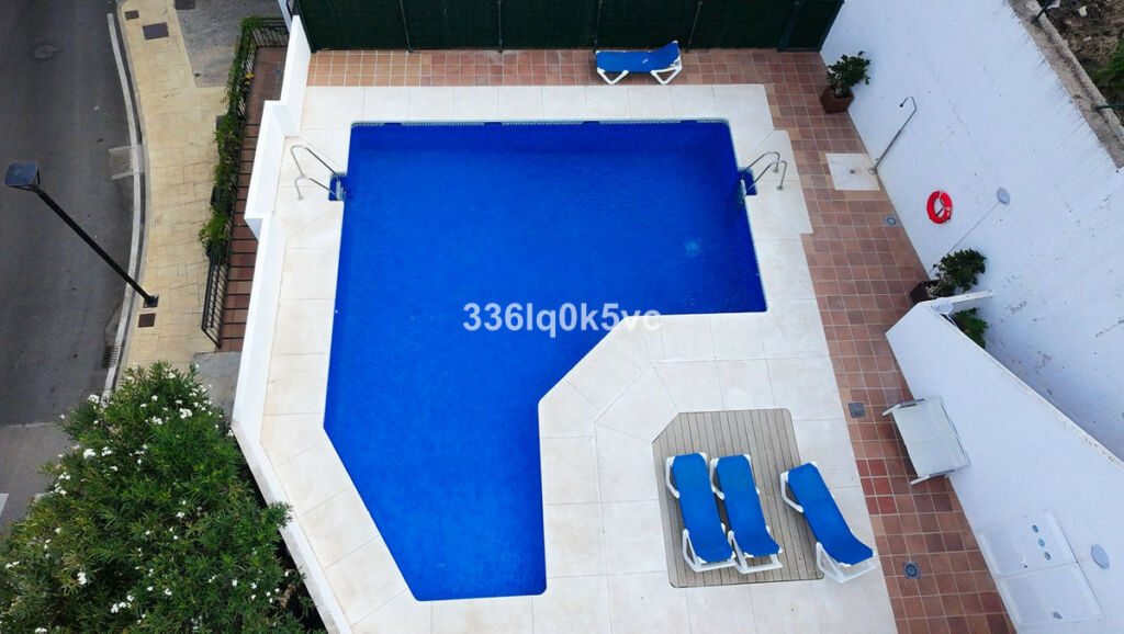 Top Floor Apartment Benahavís Málaga - image 5