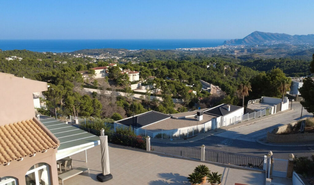 Detached Villa Altea Alicante - image 5