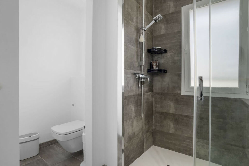 Townhouse Estepona Málaga - image 5