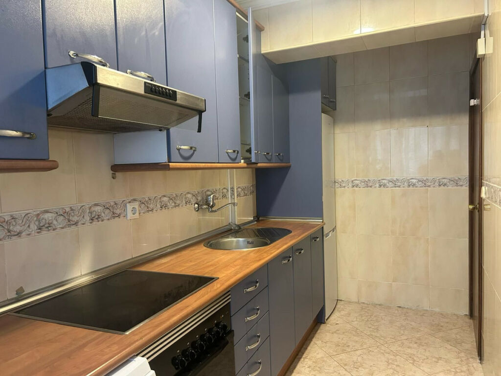 Middle Floor Apartment Marbella Málaga - image 5