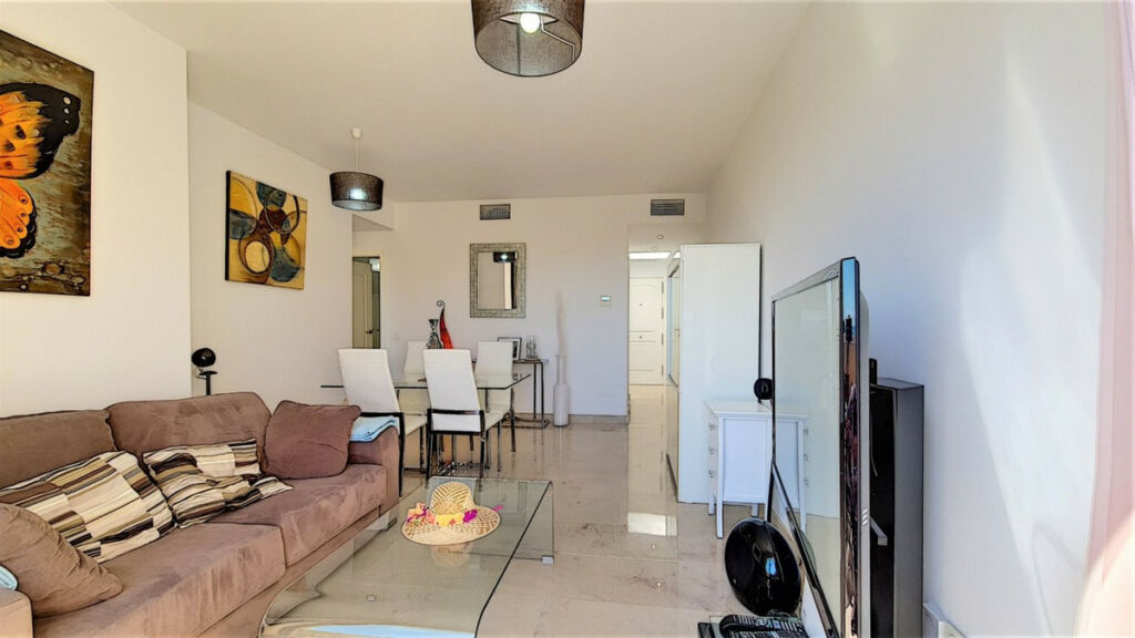 Penthouse Manilva Málaga - image 5