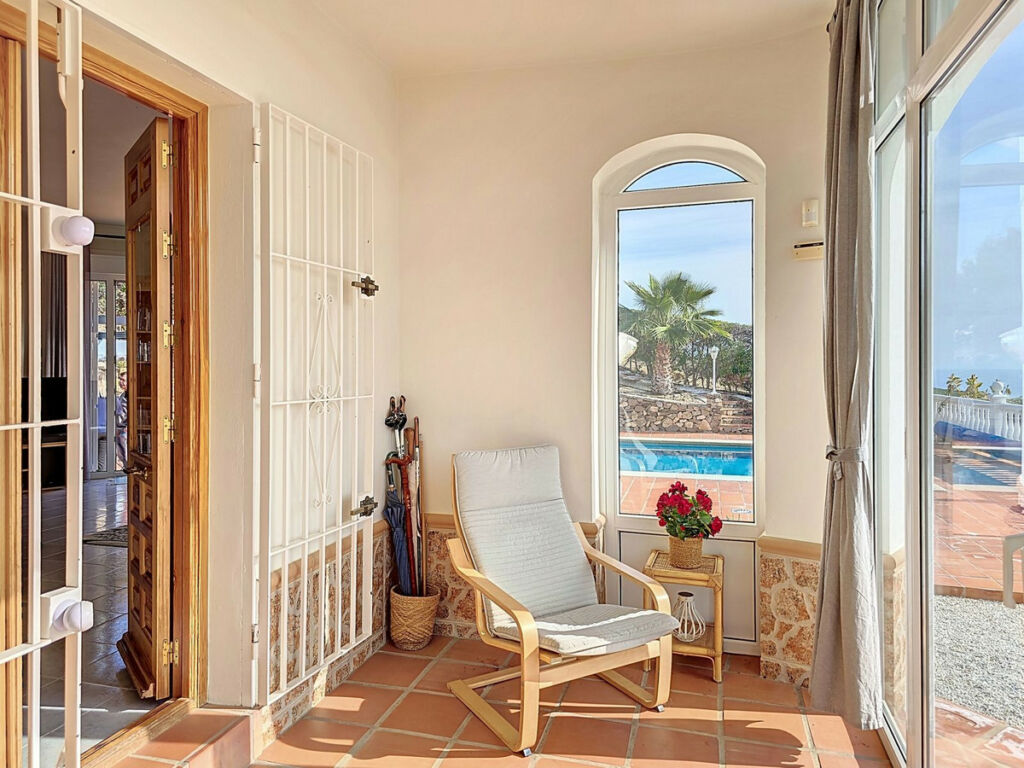 Detached Villa Torrox Málaga - image 5