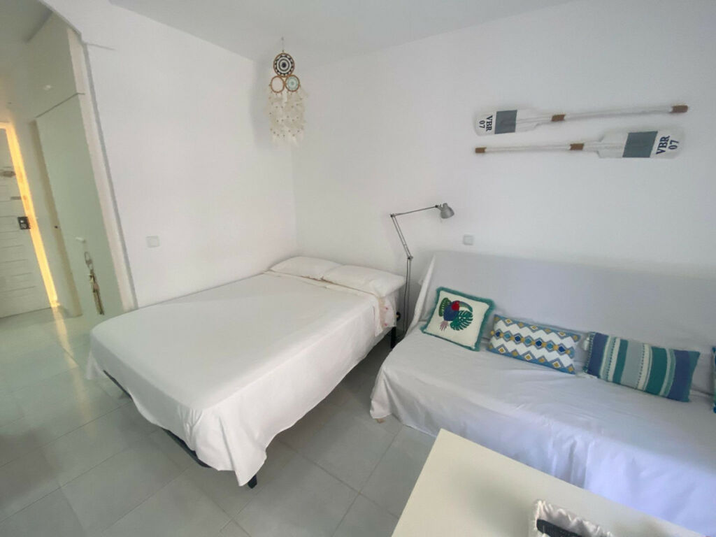 Middle Floor Studio Arroyo de la Miel Málaga - image 12