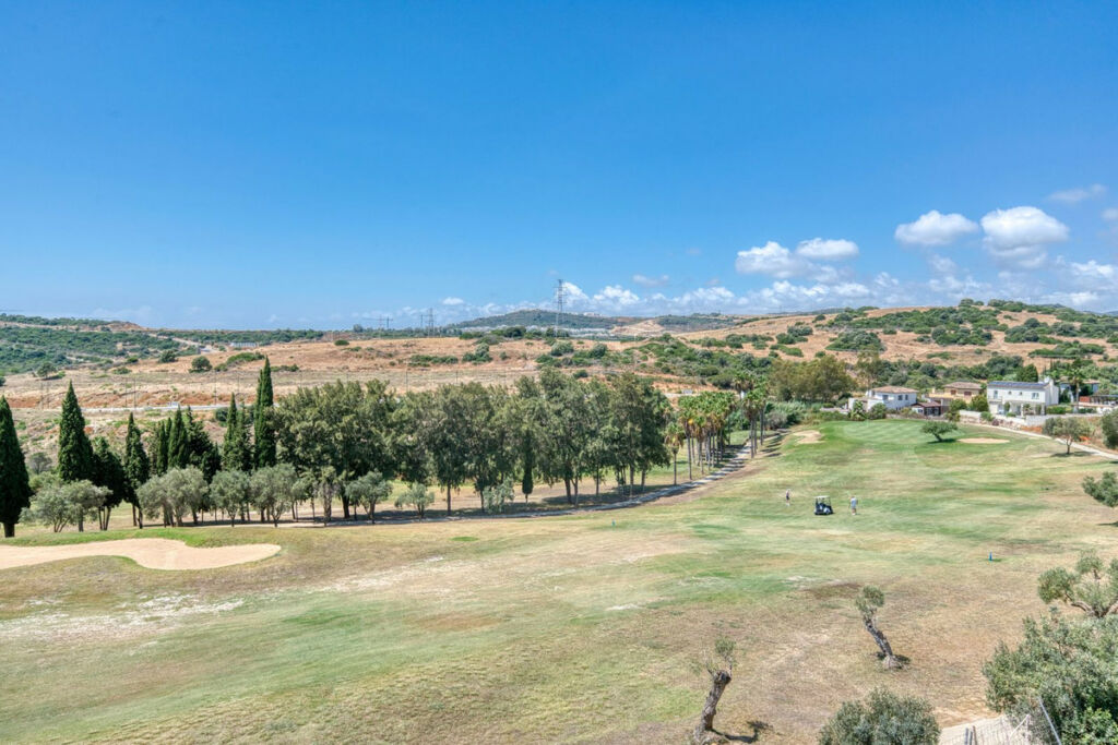 Penthouse Estepona Málaga - image 6