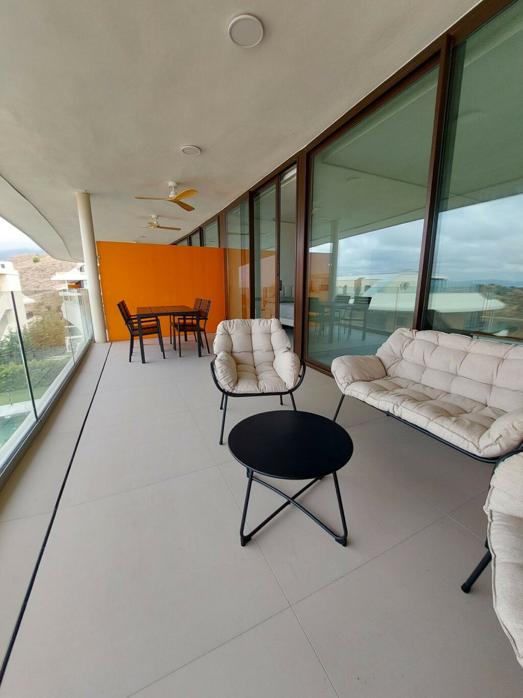 Middle Floor Apartment Higueron Málaga - image 5