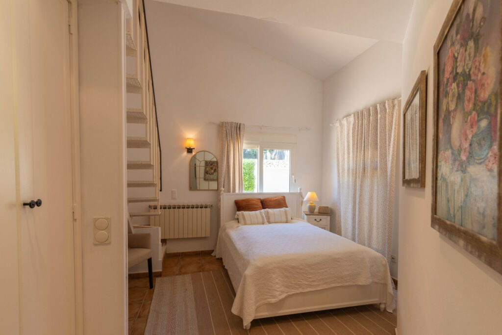 Detached Villa Javea Alicante - image 5