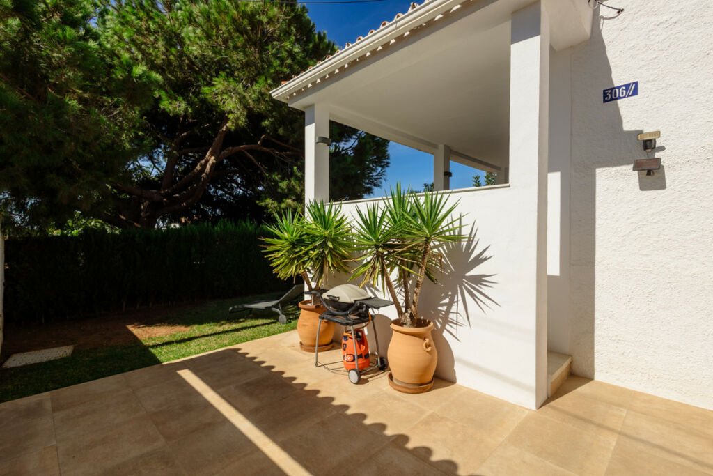 Detached Villa Costabella Málaga - image 5