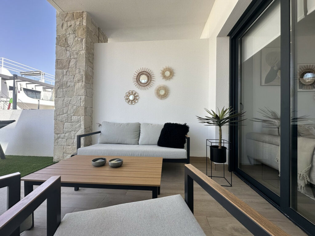 Ground Floor Apartment Punta Prima Alicante - image 5