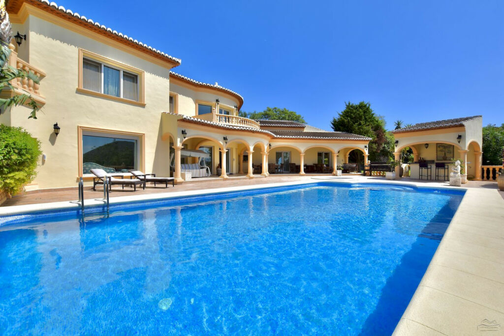 Detached Villa Javea Alicante - image 5
