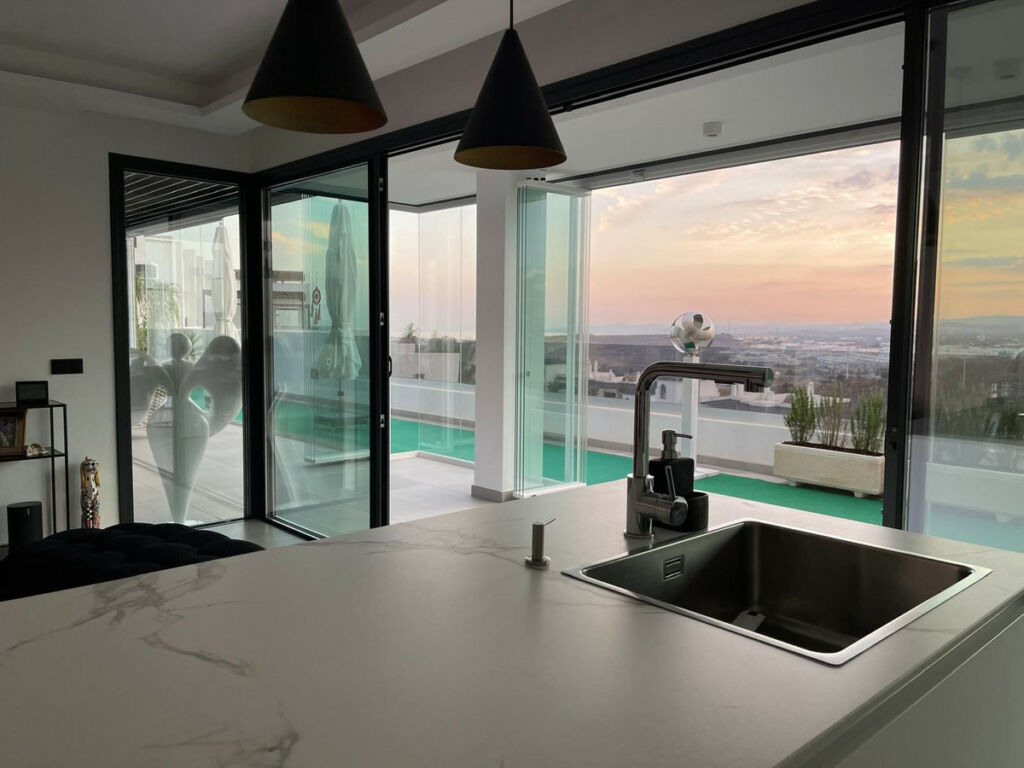 Penthouse Estepona Málaga - image 11