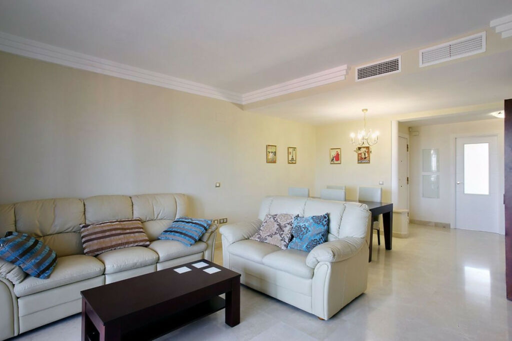 Penthouse Duplex Benahavís Málaga - image 5