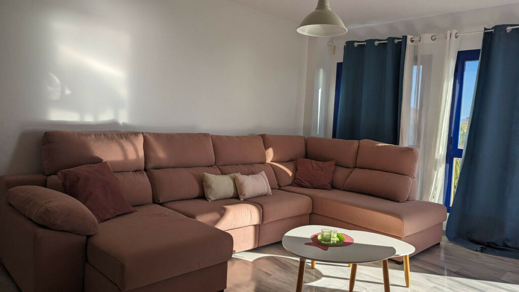 Penthouse La Duquesa Málaga - image 5