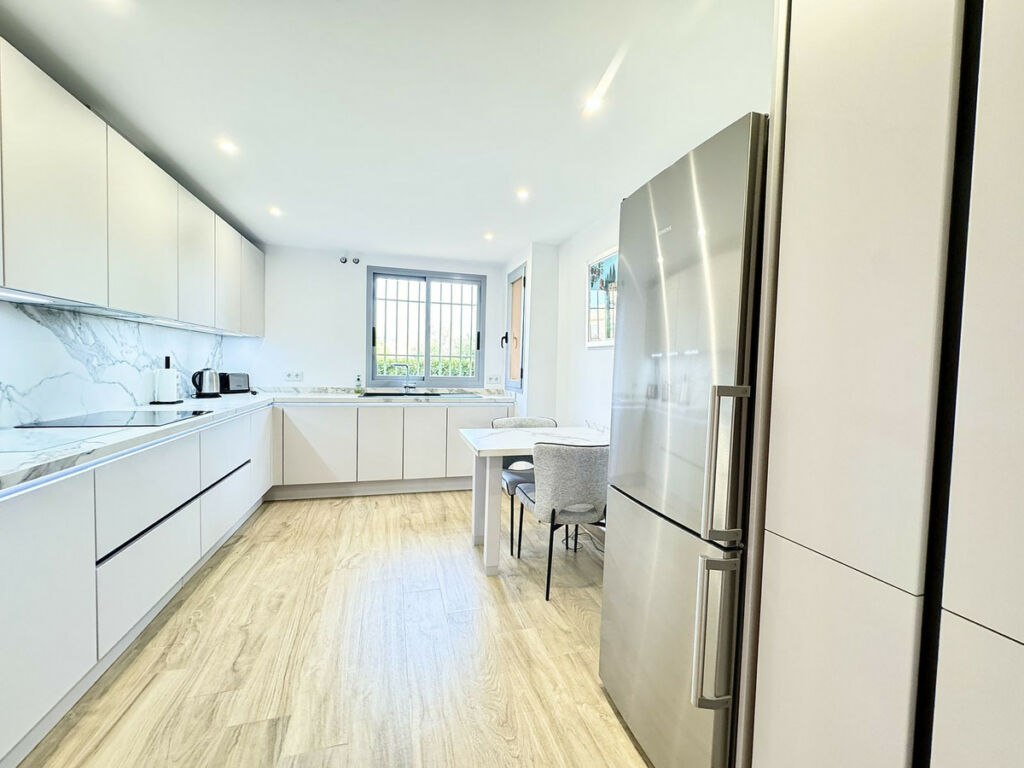 Ground Floor Apartment Los Flamingos Málaga - image 6