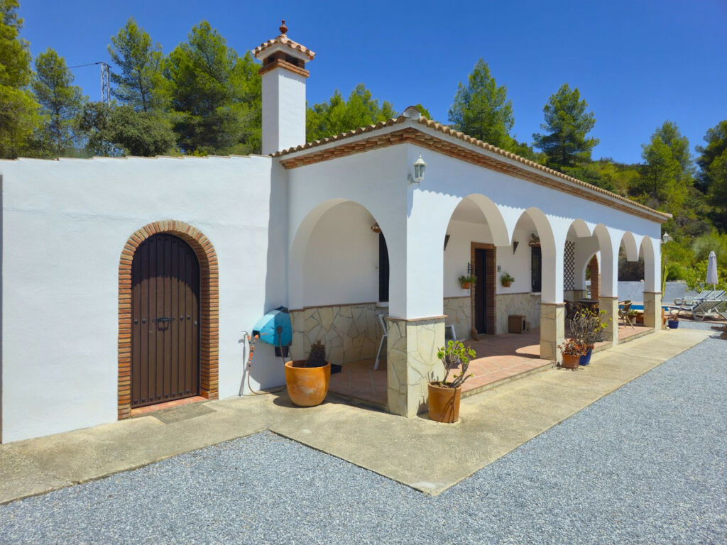 Detached Villa Comares Málaga - image 6