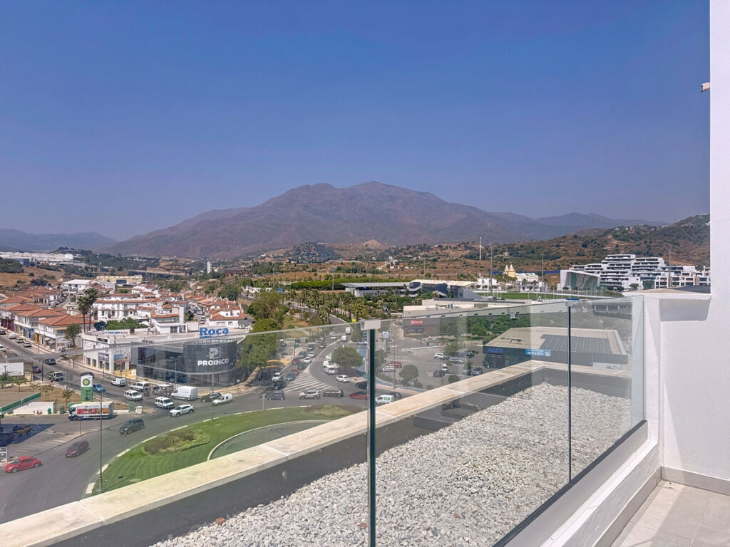 Penthouse Estepona Málaga - image 6