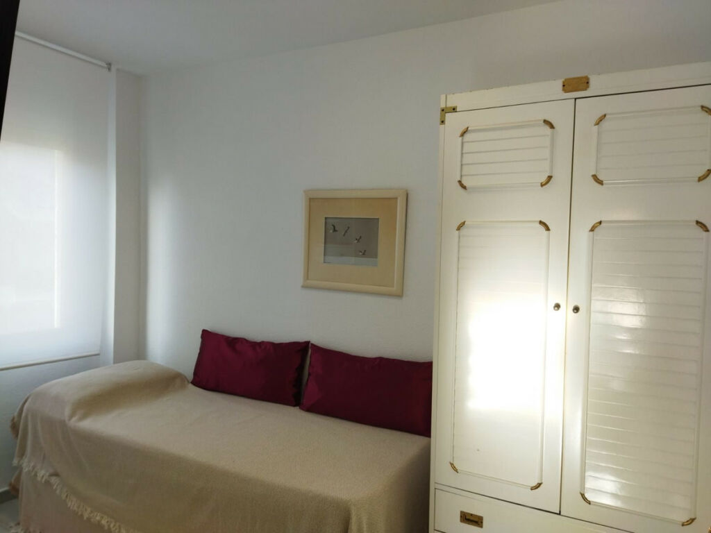 Middle Floor Apartment Marbella Málaga - image 5