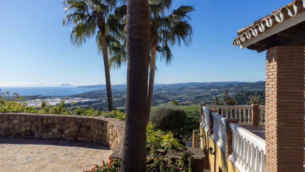 Finca - Cortijo Estepona Málaga - image 5