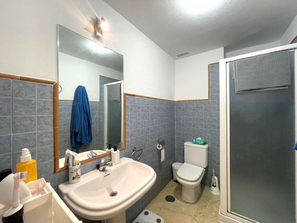Ground Floor Apartment Casares Playa Málaga - image 5