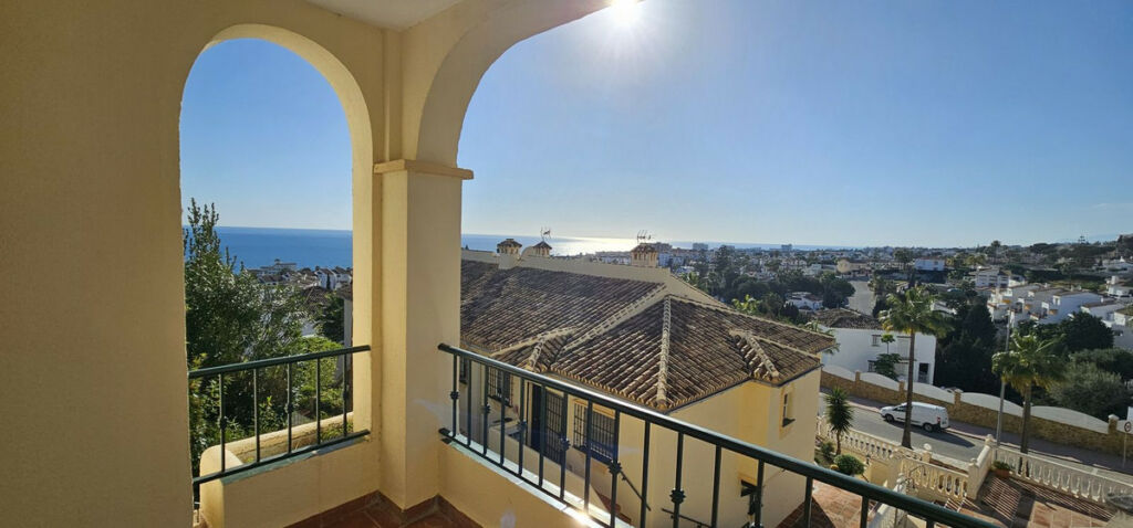 Middle Floor Apartment Riviera del Sol Málaga - image 5