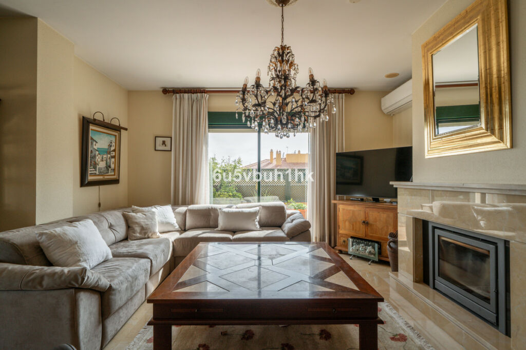 Penthouse San Pedro de Alcántara Málaga - image 5