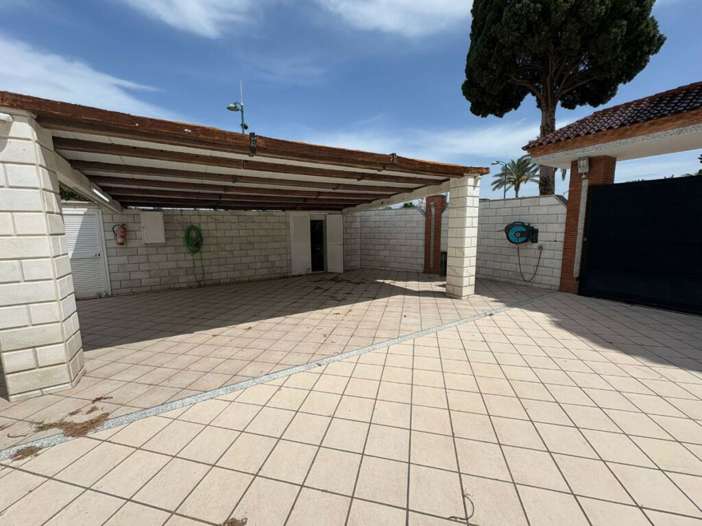 Detached Villa Alhaurín de la Torre Málaga - image 35