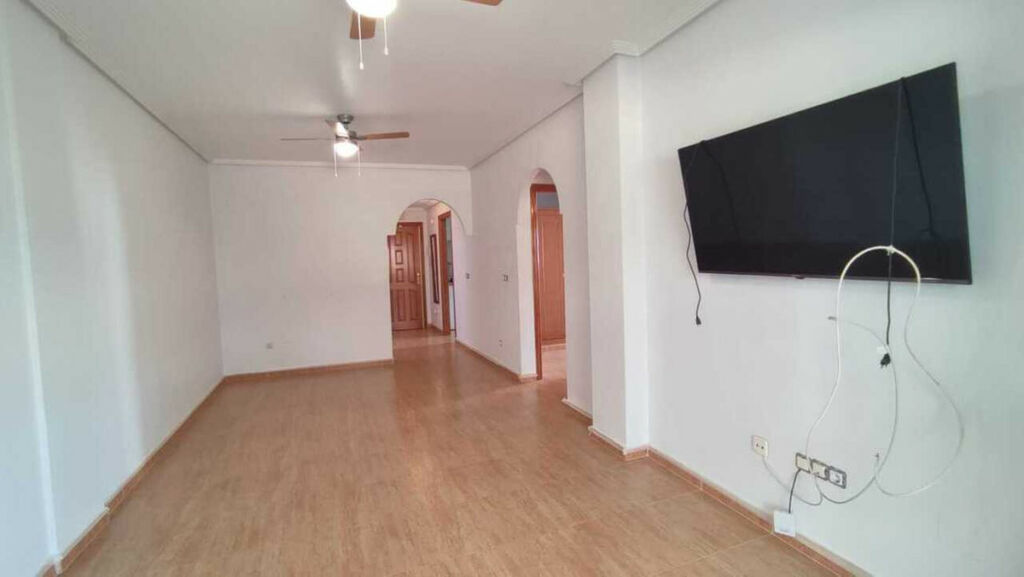Ground Floor Apartment Playa Flamenca Alicante - image 5