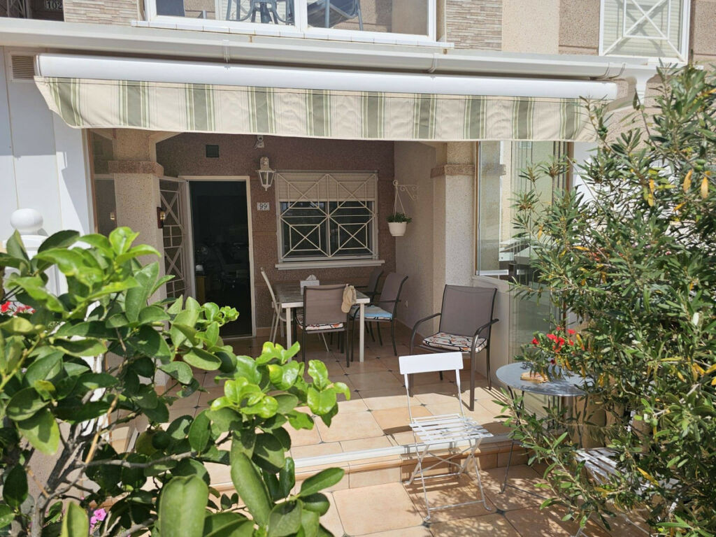 Bungalow Torrevieja Alicante - image 5