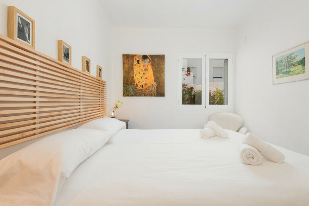 Middle Floor Apartment Bahía de Marbella Málaga - image 5