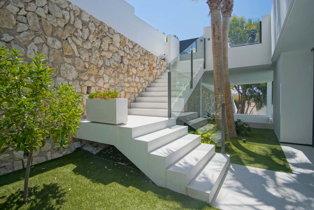Detached Villa Altea Alicante - image 5