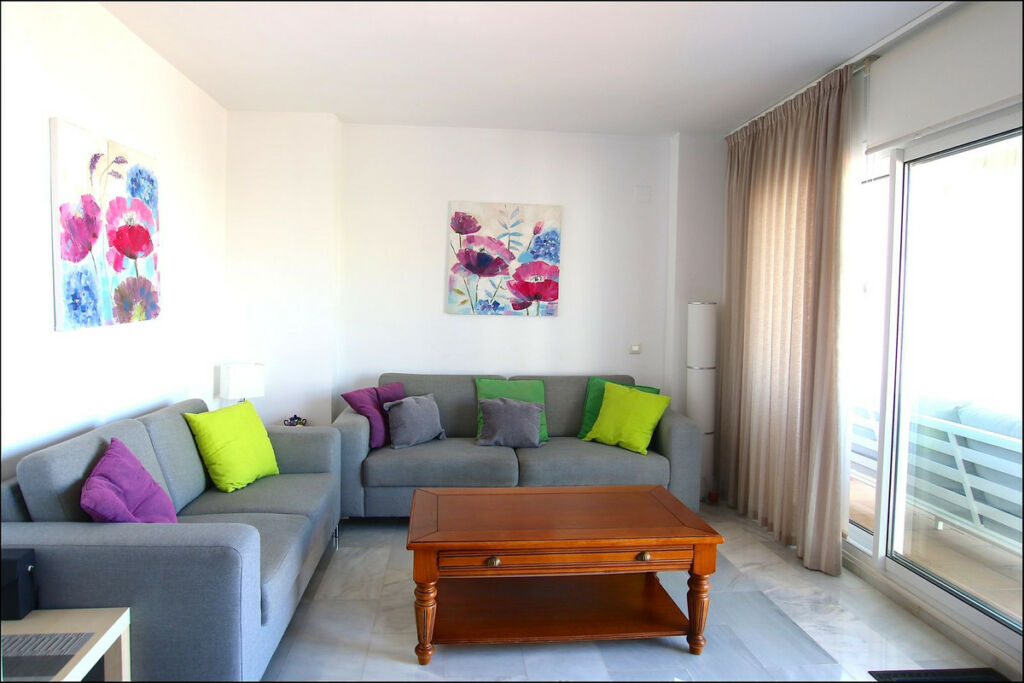 Penthouse Calahonda Málaga - image 5