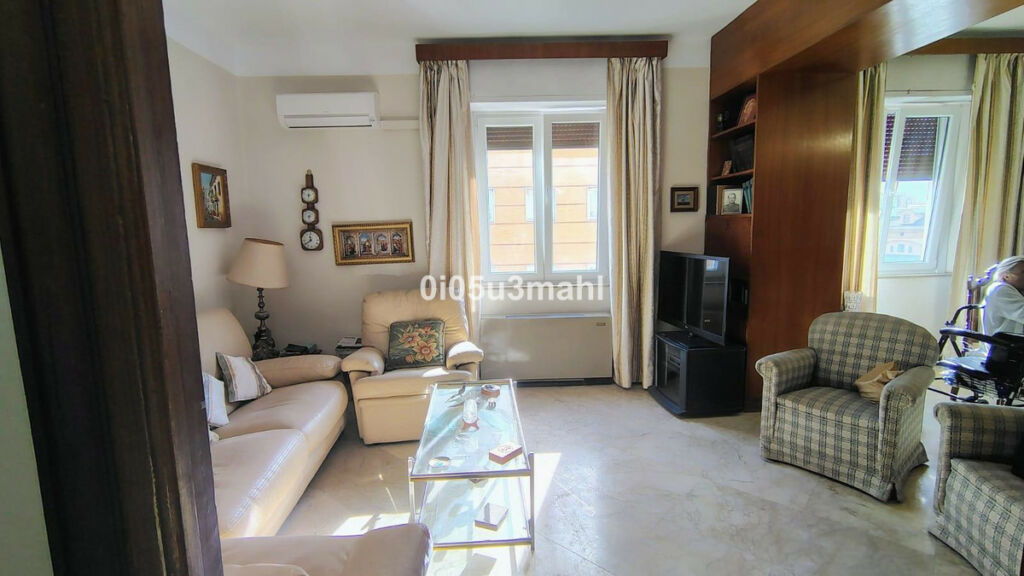 Middle Floor Apartment Málaga Málaga - image 5
