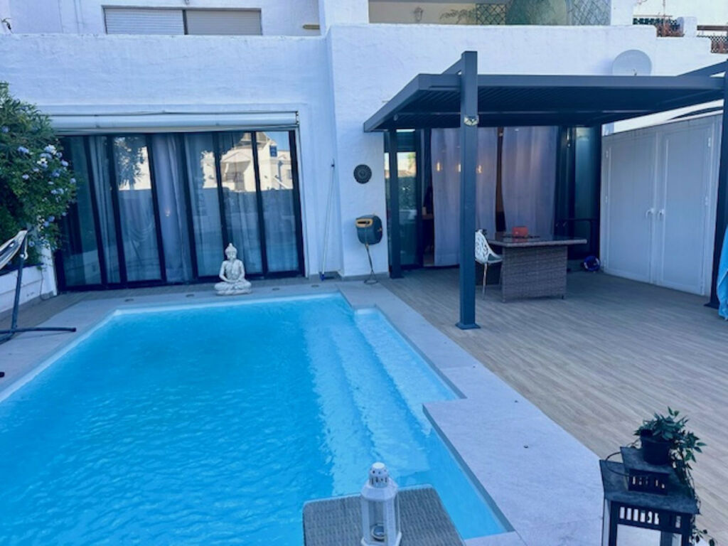 Ground Floor Apartment Estepona Málaga - image 5