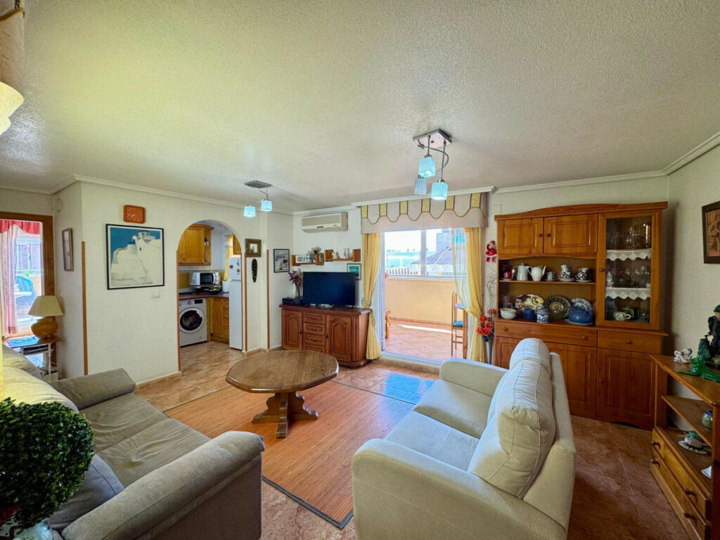 Penthouse Torrevieja Alicante - image 5