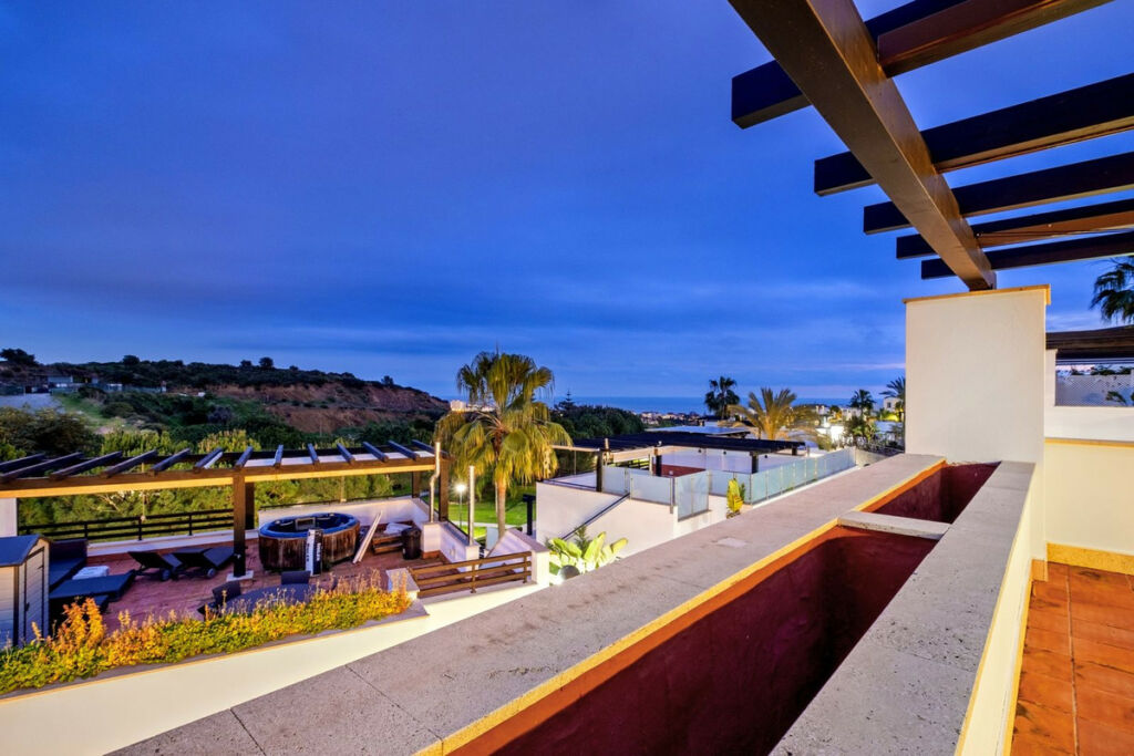 Townhouse Marbella Málaga - image 5