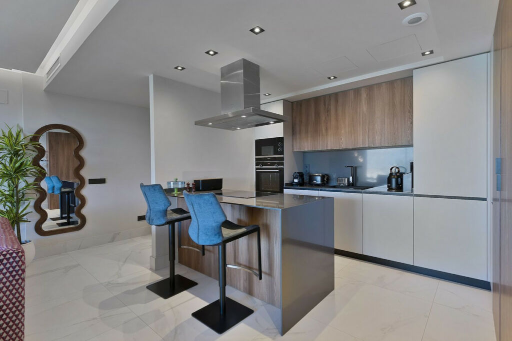 Middle Floor Apartment San Pedro de Alcántara Málaga - image 5