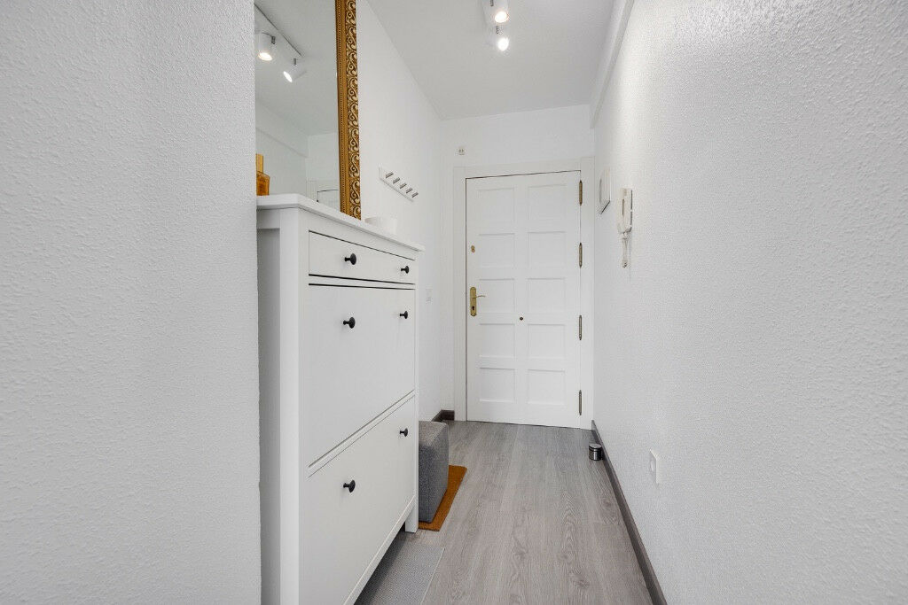 Middle Floor Apartment Punta Prima Alicante - image 5