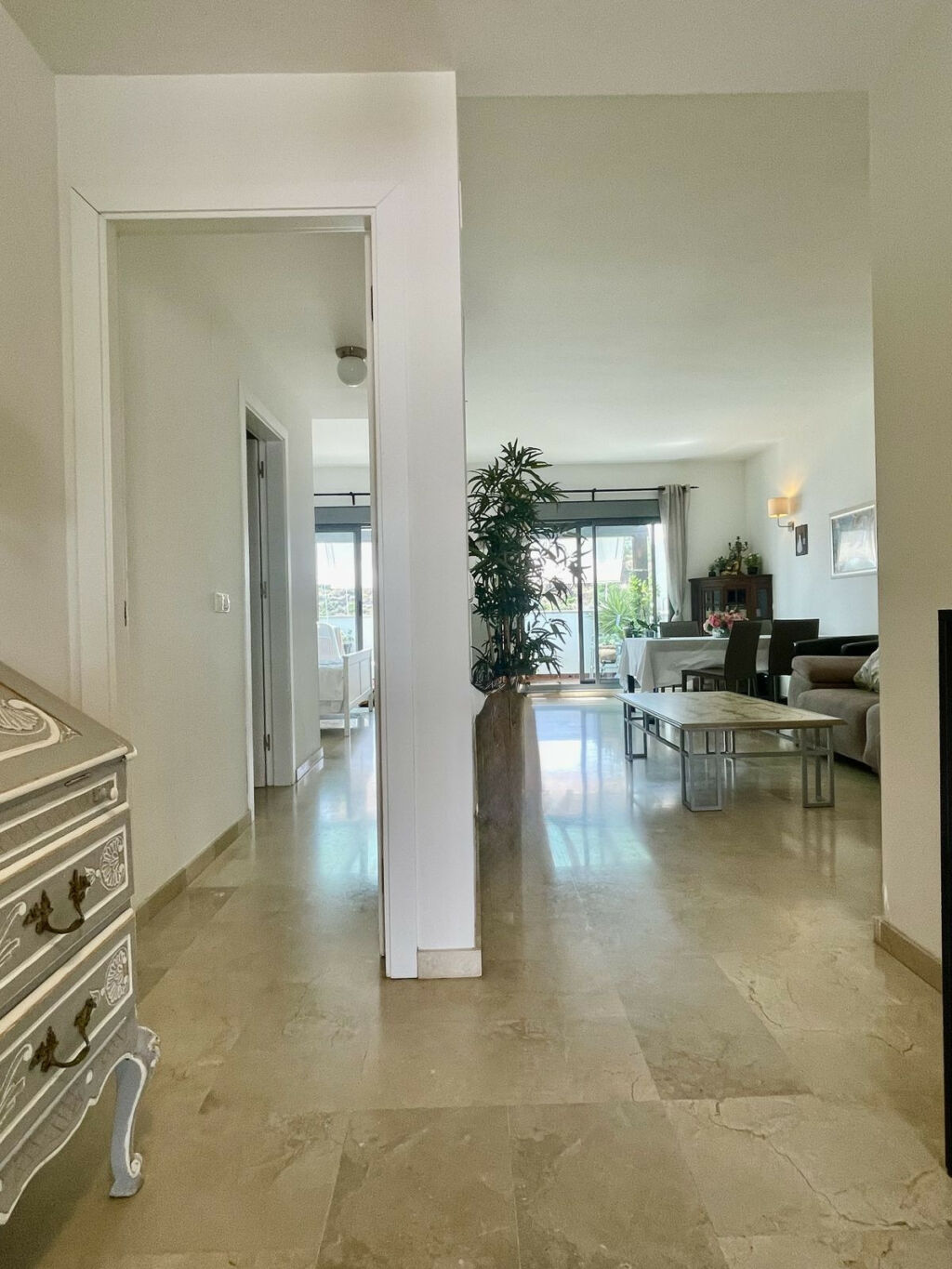 Penthouse Manilva Málaga - image 5