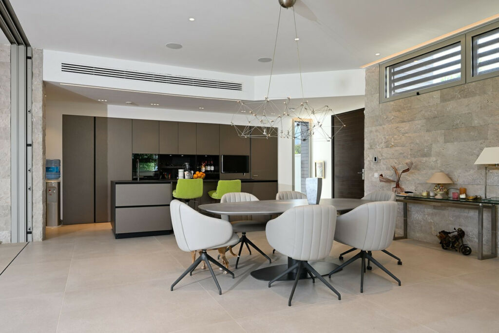 Detached Villa Marbesa Málaga - image 5