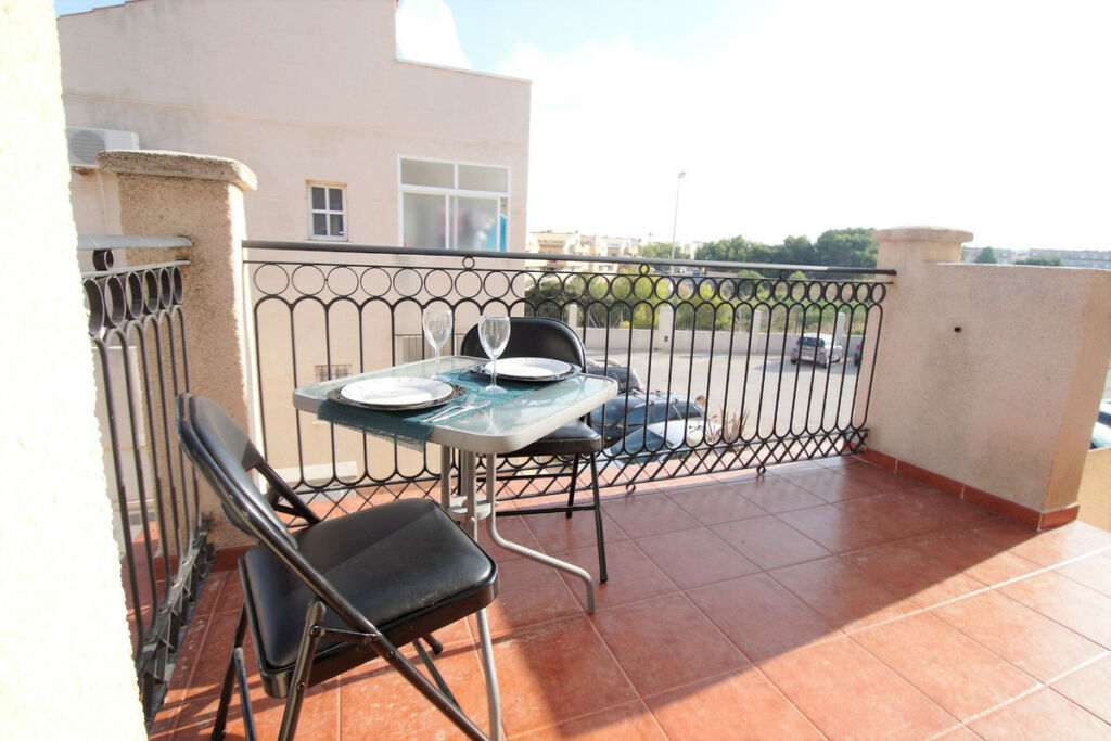 Bungalow Playa Flamenca Alicante - image 5