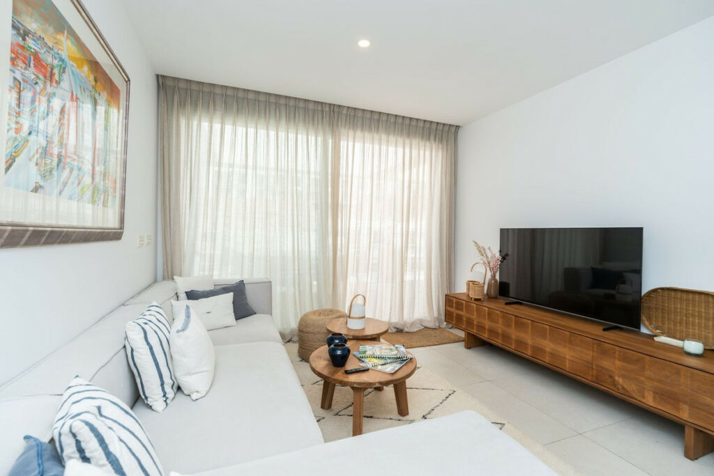 Penthouse Elviria Málaga - image 5