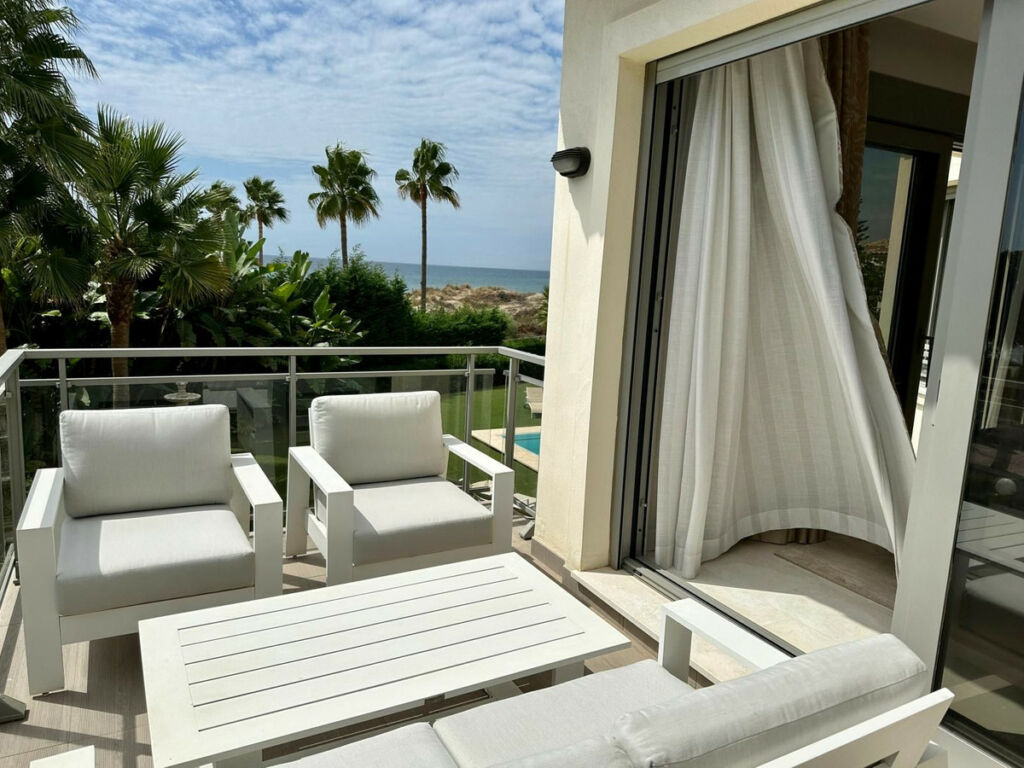 Detached Villa Marbella Málaga - image 5