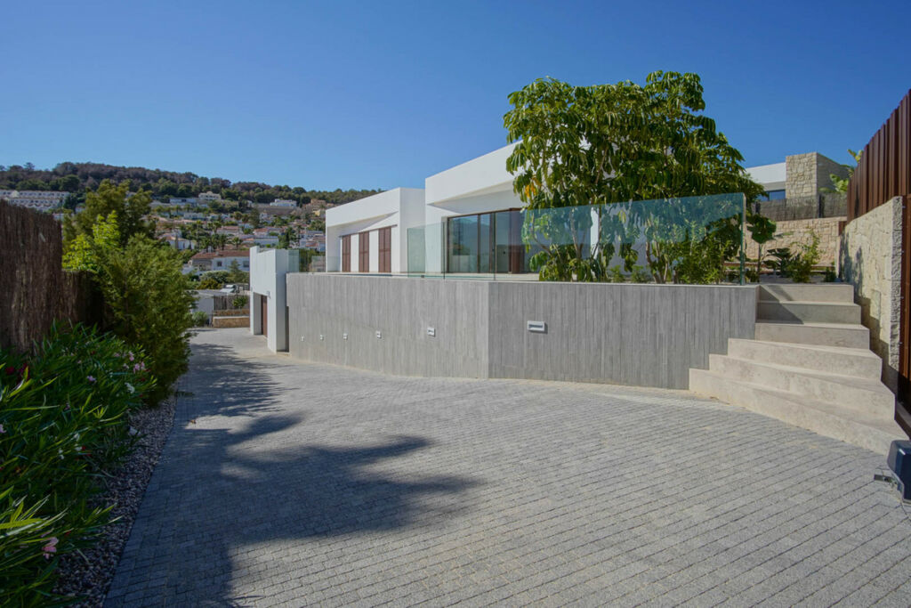 Detached Villa Benissa Alicante - image 5